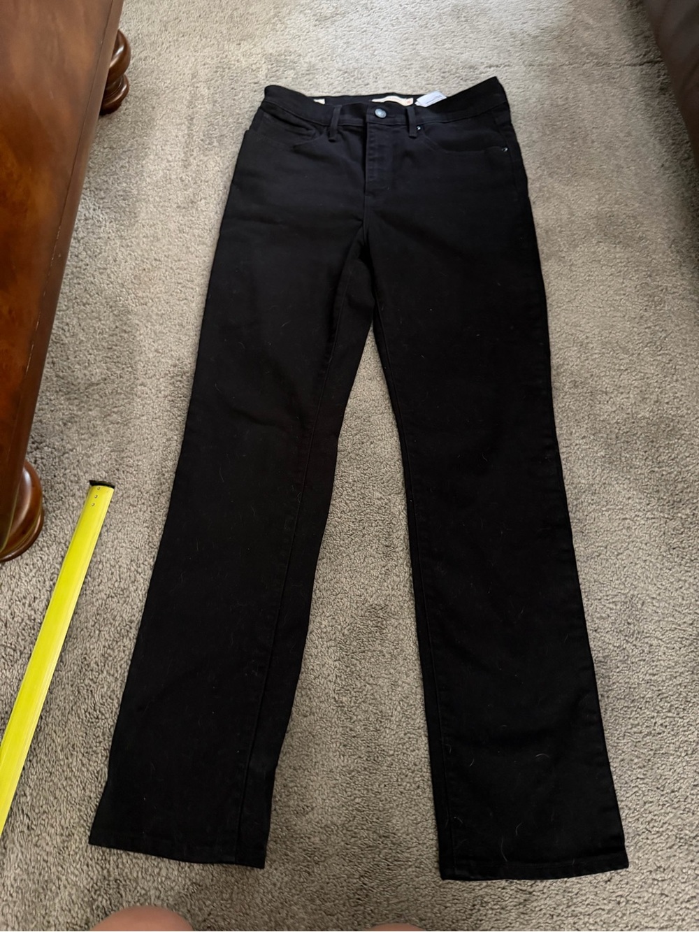 LEVI’s Woman Jeans 724 High Rise Straight Black Denim Size 30